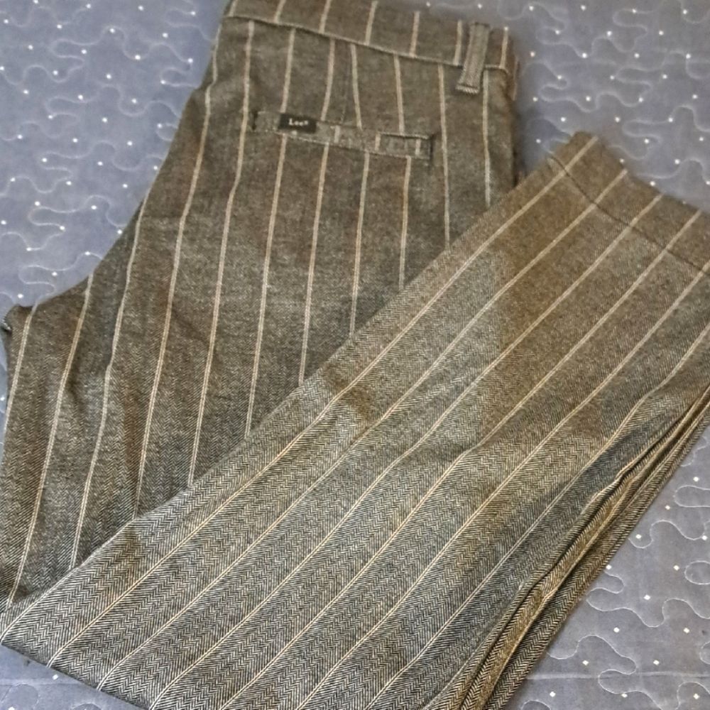 Lee Straight Mid Rise Charcoal Striped Pants size 14 NWT